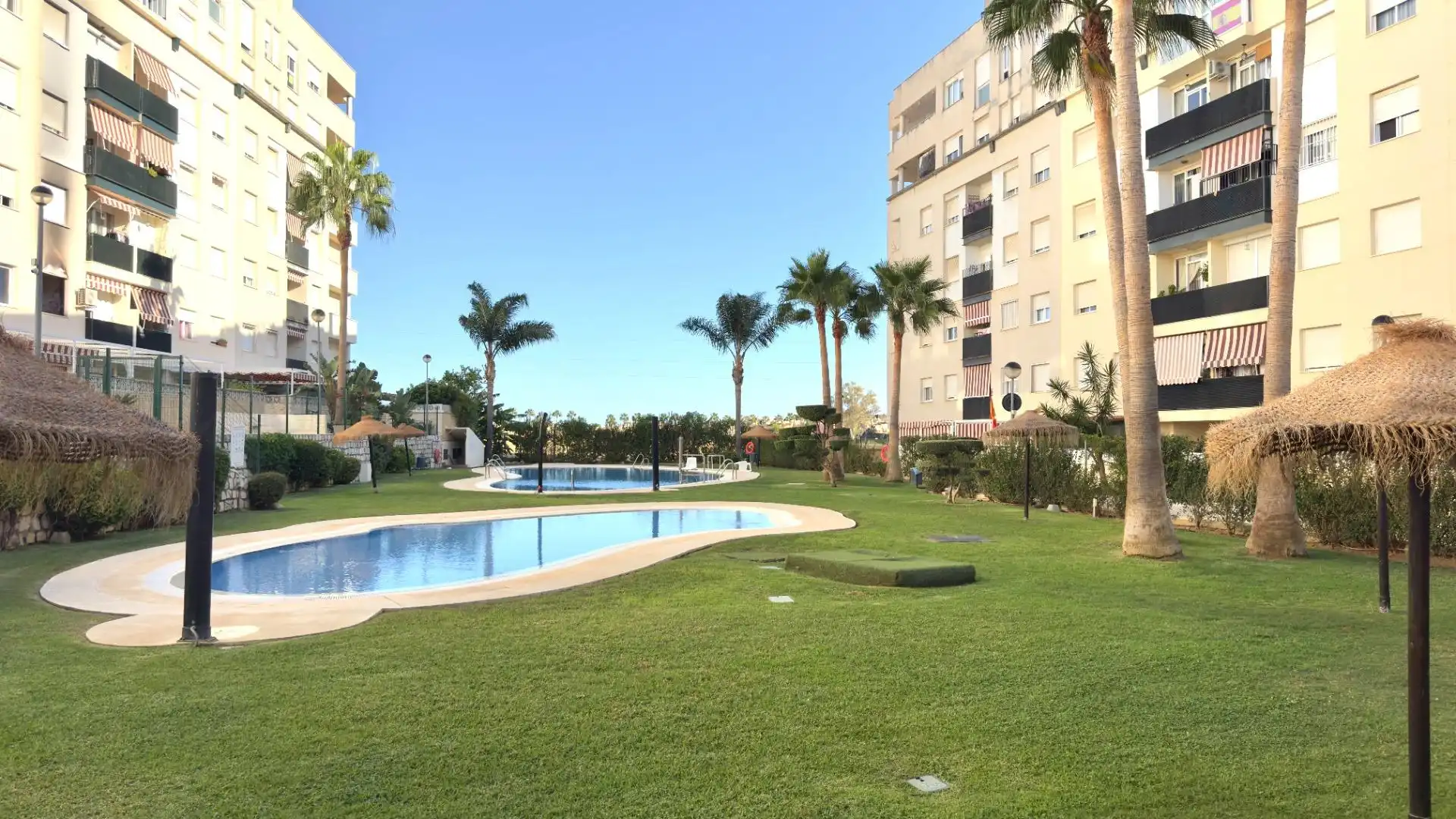Flat with terrace for sale in GABRIEL GARCIA MARQUEZ 27