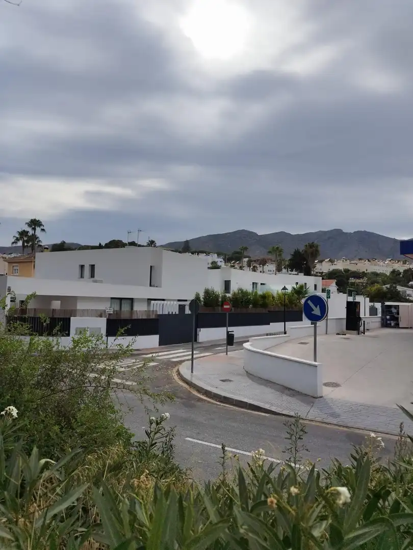 Terrenys i solars en venda a El Pinar- Palacio de Congresos, imagen 3