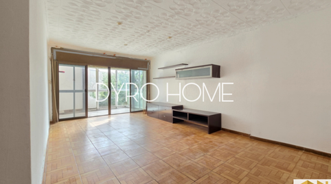 Foto 3 de Piso en venta en Mil.lenari, Torrent Ballester, Viladecans