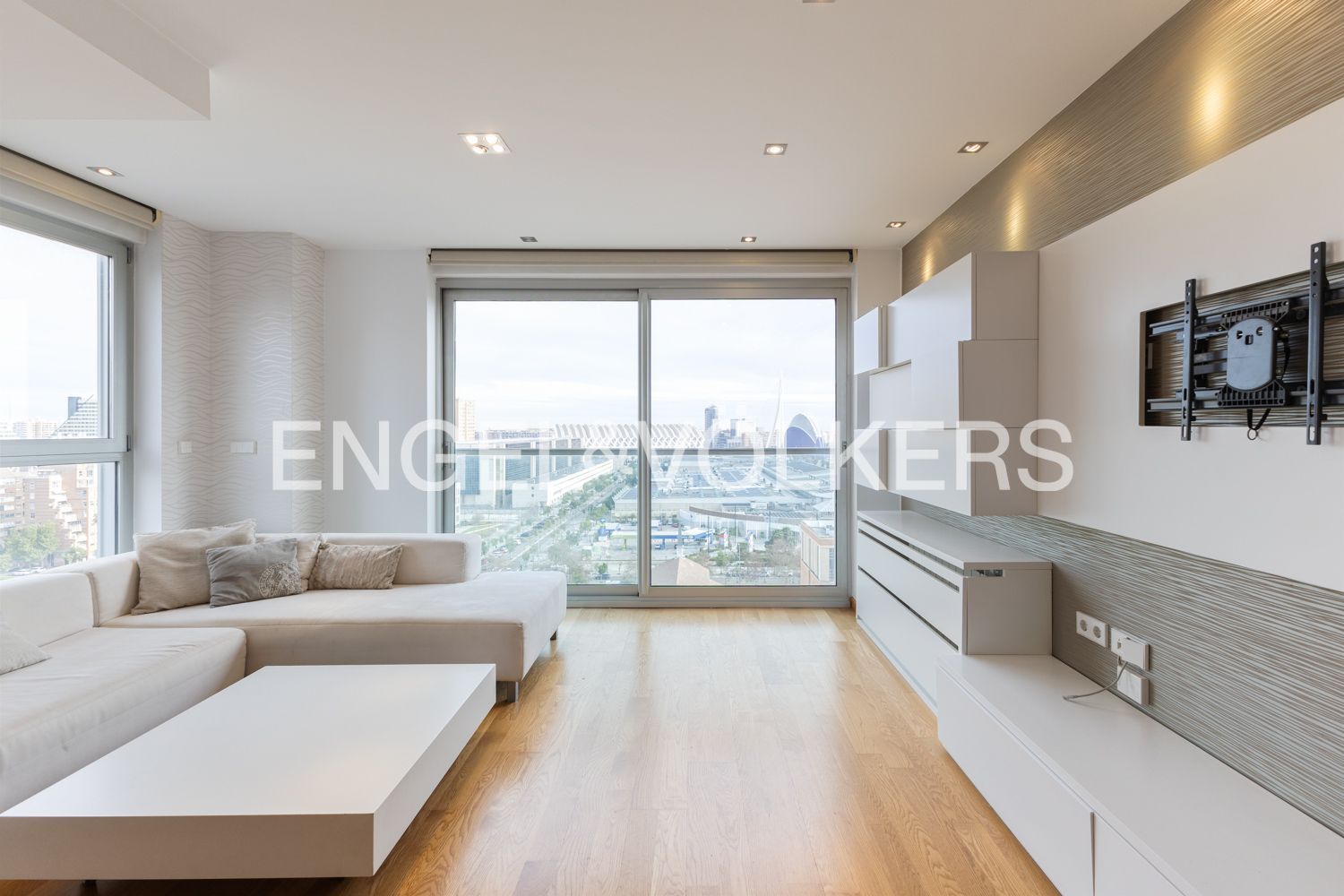 Sala d'estar de Pis en venda en  Valencia Capital amb Aire condicionat, Calefacció i Parquet