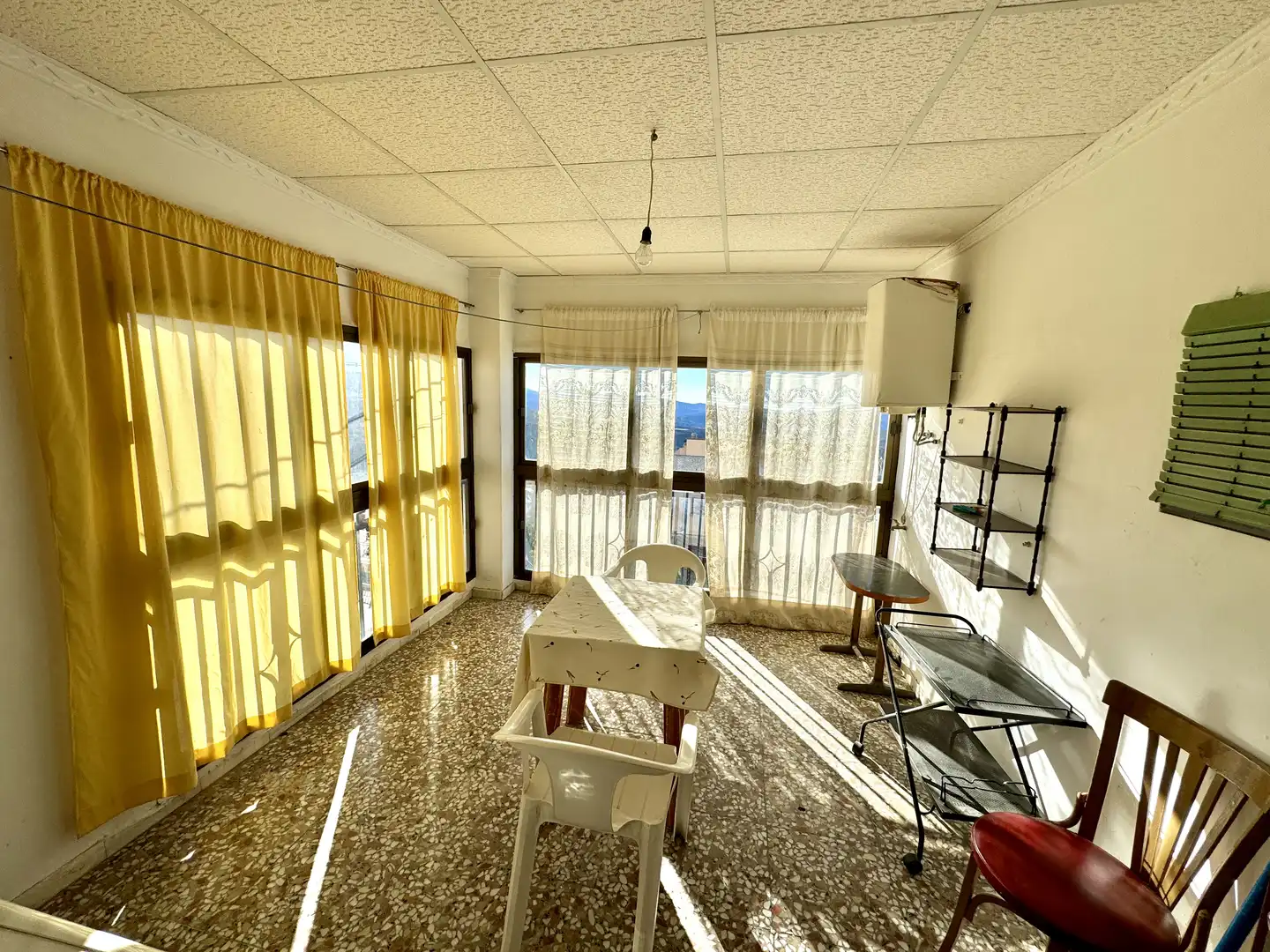 Esszimmer von Gebäude zum Verkauf in Válor