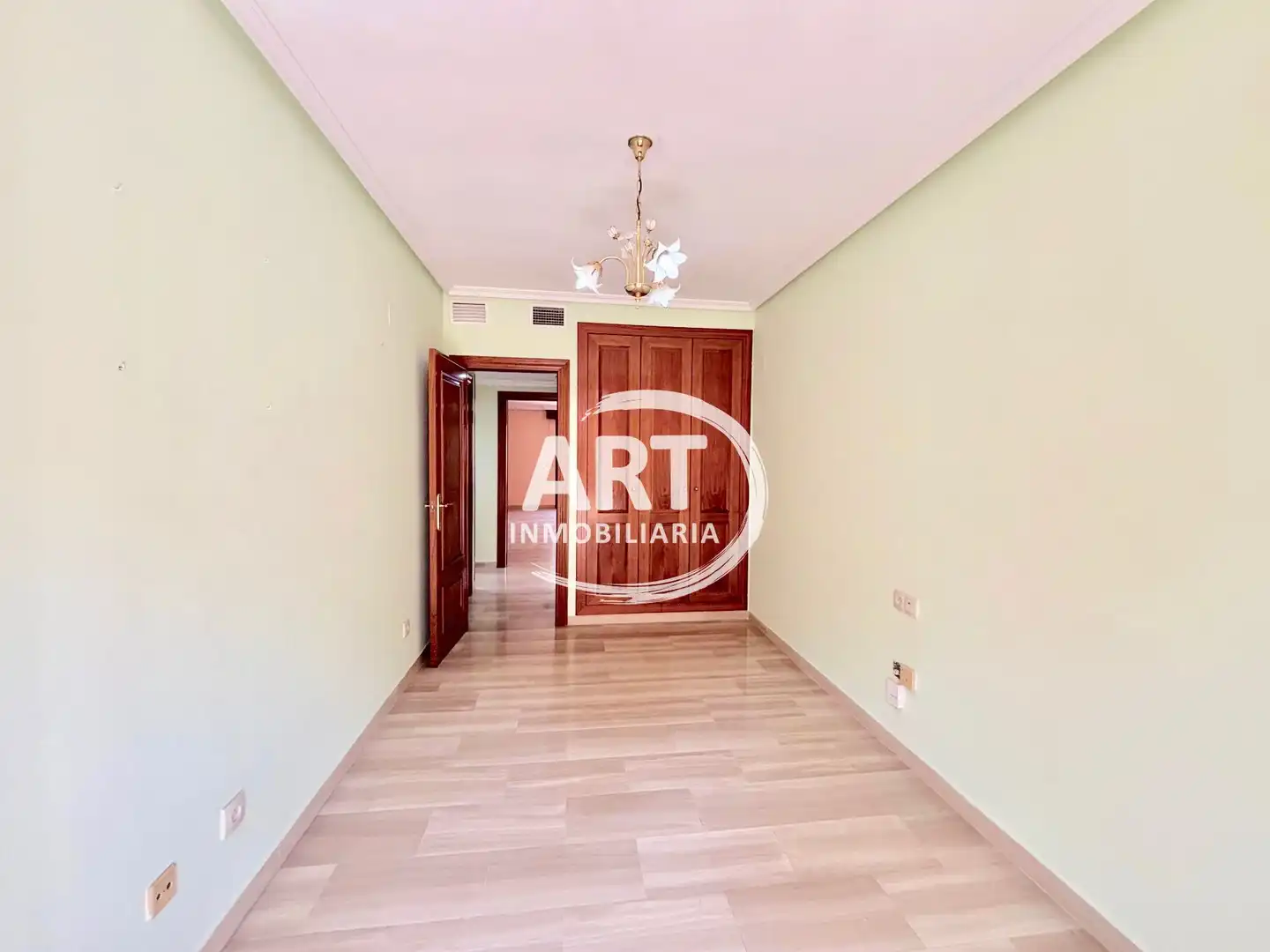 Piso en venta en Valencia con Aire acondicionado, Calefacción y Terraza