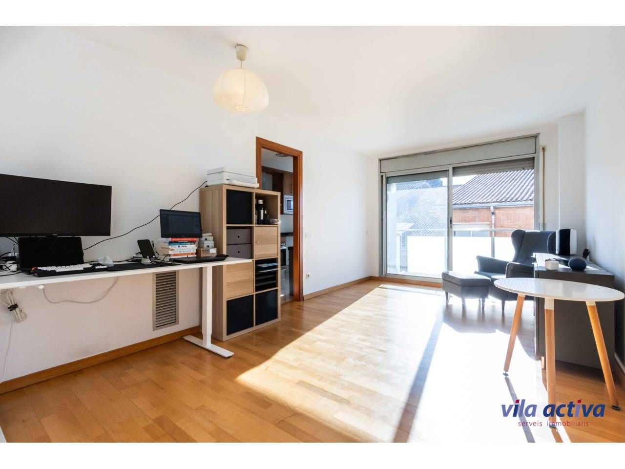 Bedroom of Flat for sale in Terrassa  with Air Conditioner, Parquet flooring and Balcony