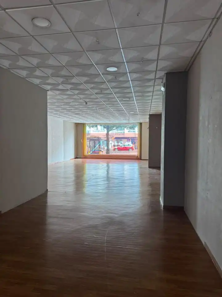 Local comercial de lloguer a Centro, imagen 7