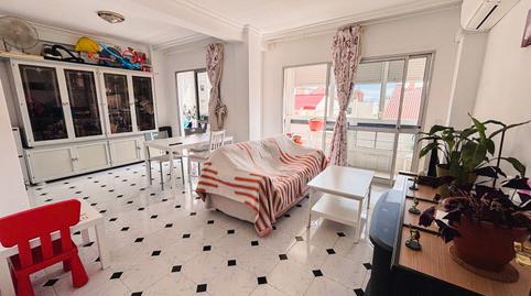 Foto 3 de Piso en venta en Calle Héroe de Sostoa, 152, La Luz - El Torcal, Málaga Capital