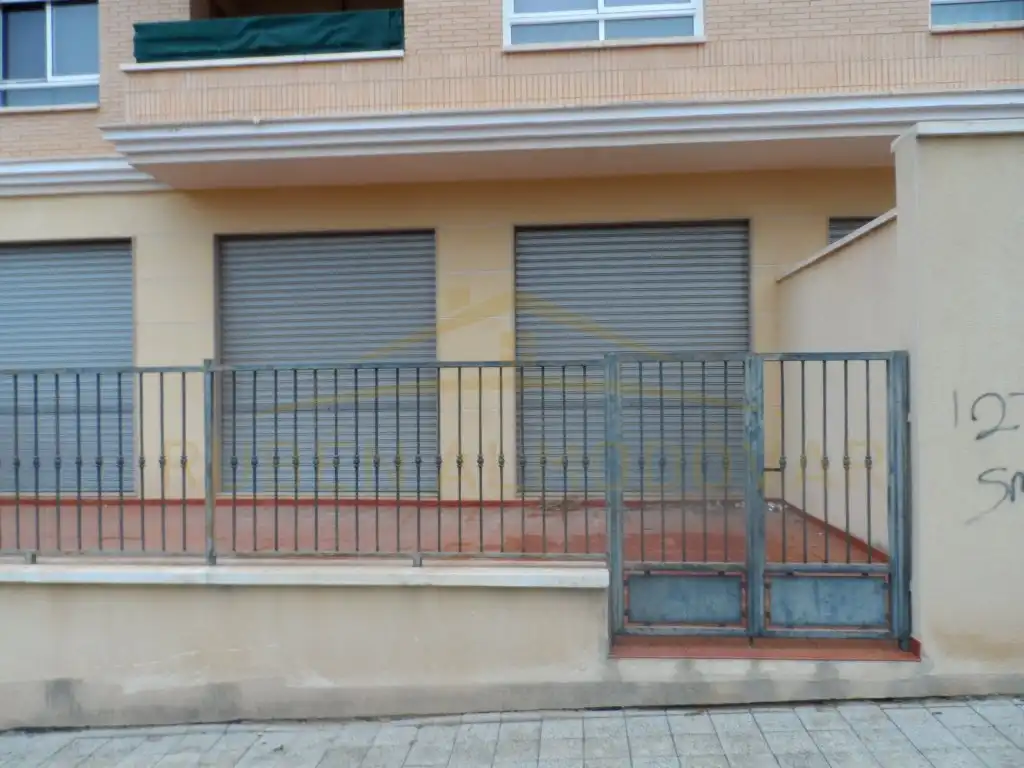 Local comercial en venda a Avenida Pintor Pastor Calpena 16, imagen 2