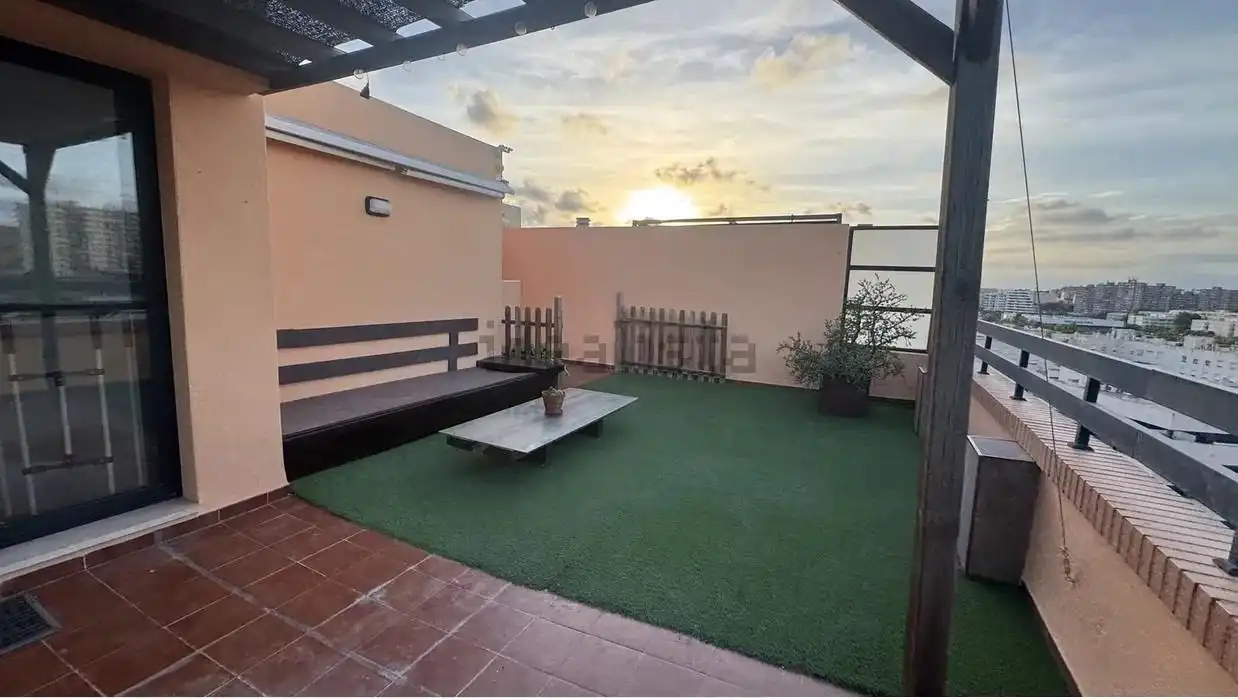 Terrasse von Dachboden zur Miete in Garbinet - Vistahermosa