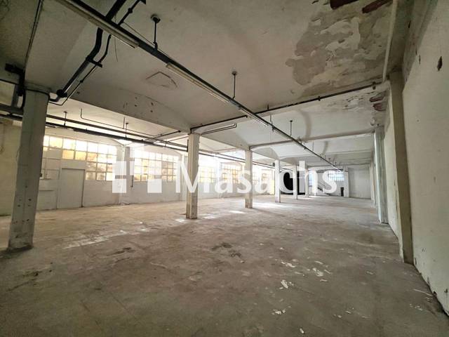 Nave industrial en Alquiler en Can Palet