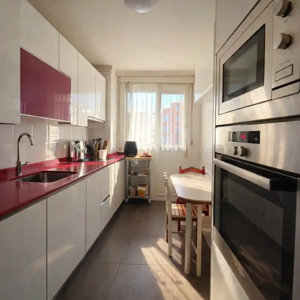 Küche von Wohnung zum Verkauf in Vitoria - Gasteiz mit Heizung und Abstellraum
