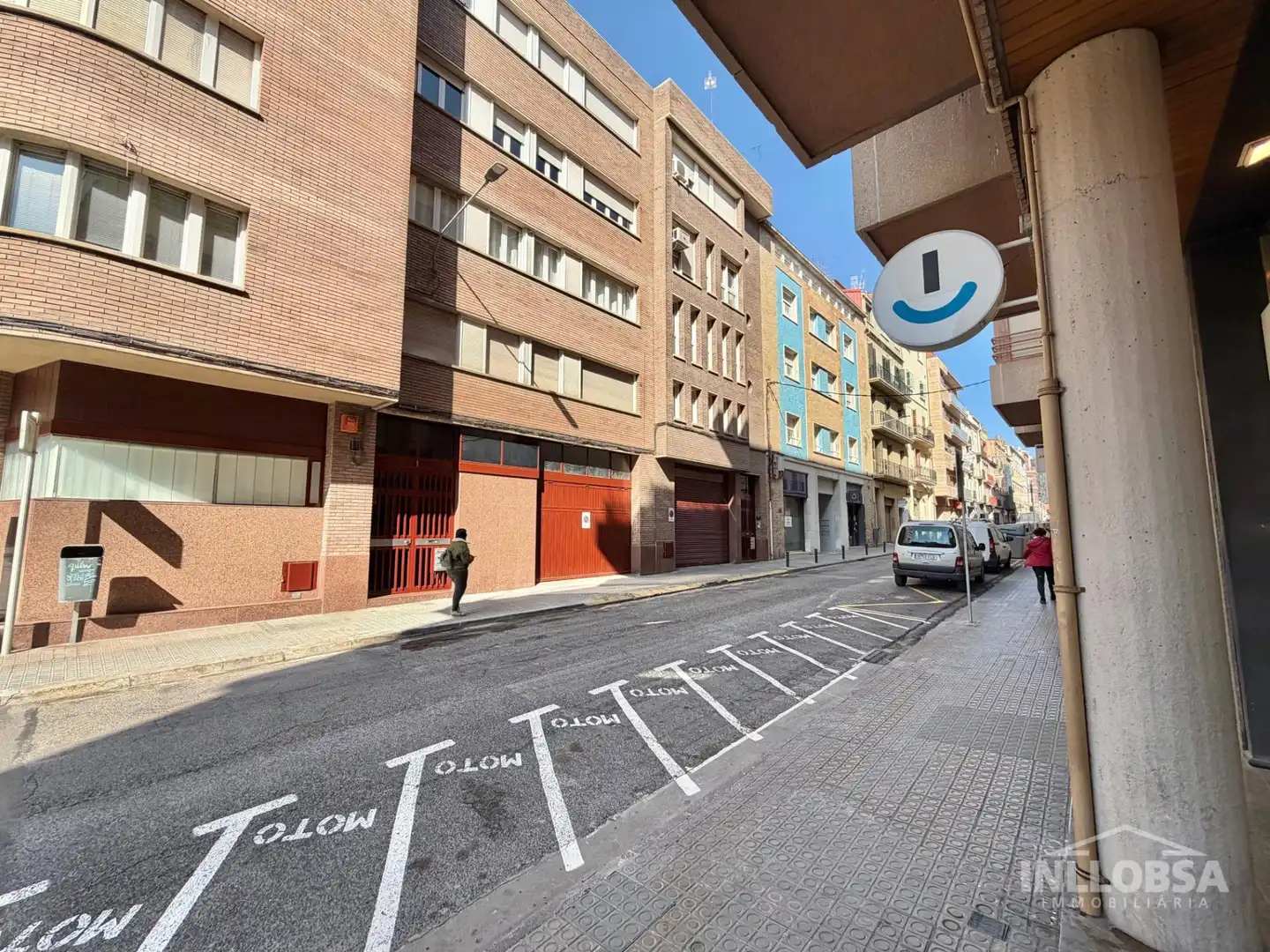 Vista exterior de Piso en venta en Manresa con Calefacción y Terraza