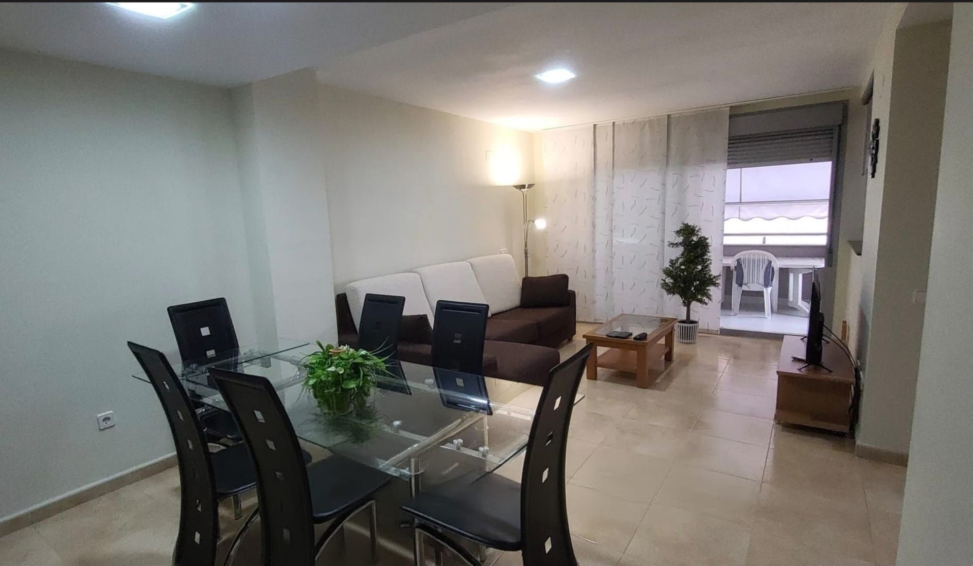 Sala d'estar de Apartament en venda en Peñíscola / Peníscola amb Aire condicionat, Calefacció i Terrassa