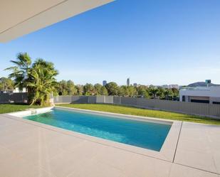 Casa o xalet en venda a Golf Bahía