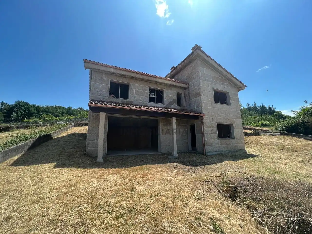 Chalet con jardín en venta en Nogueira de Ramuín