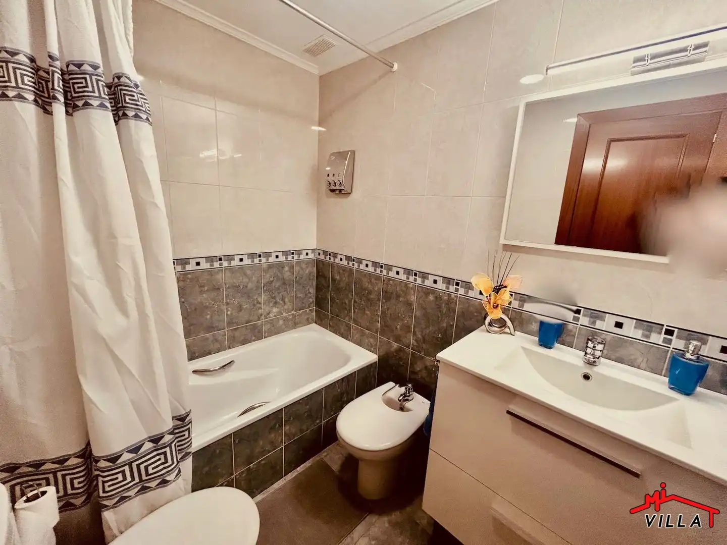 Badezimmer von Wohnung zum Verkauf in Ramales de la Victoria mit Heizung, Balkon und Gemeinschaftspool