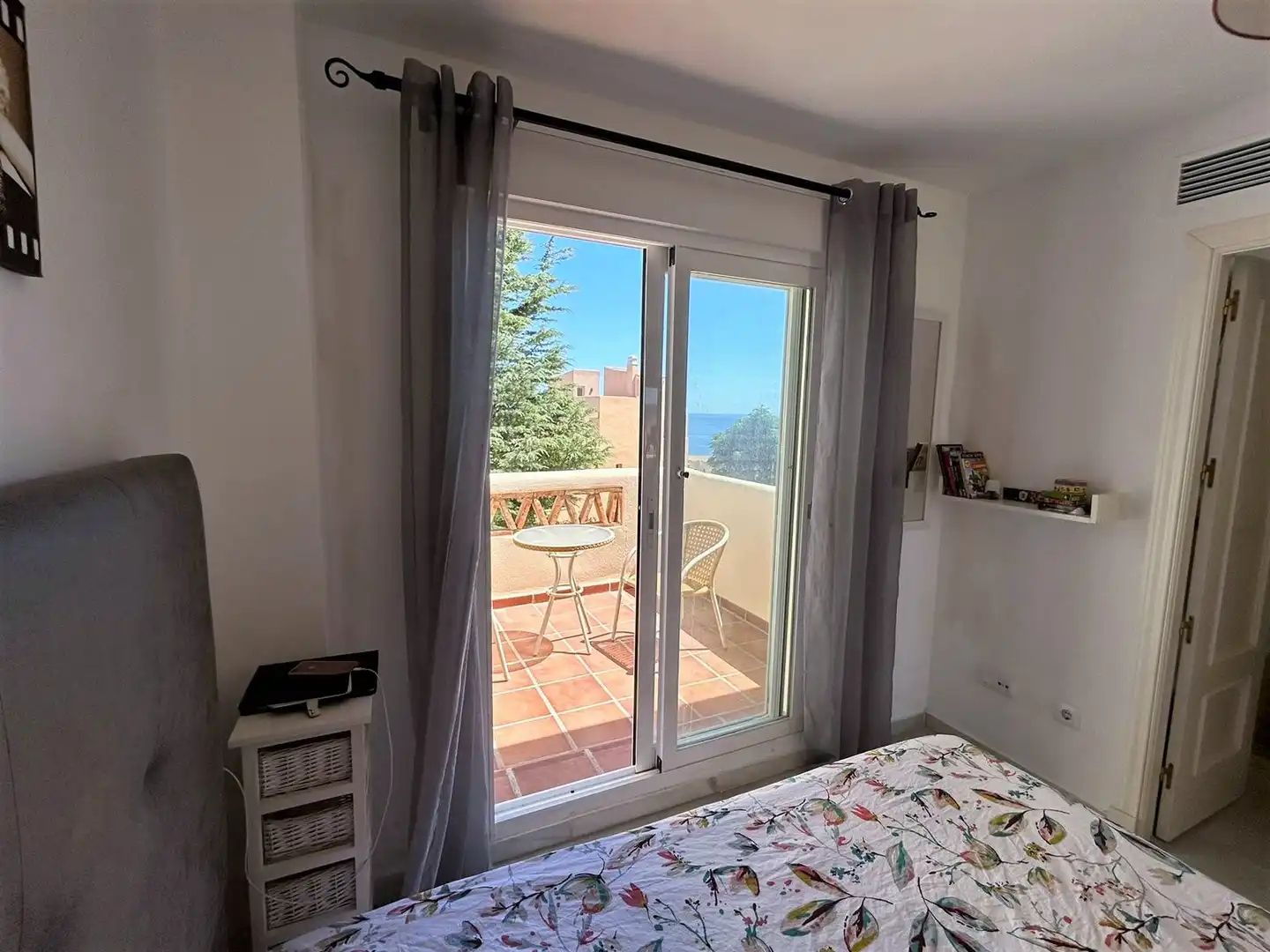 Bedroom of Duplexes for rent in Casares  with Air Conditioner, Heating and Terrace
