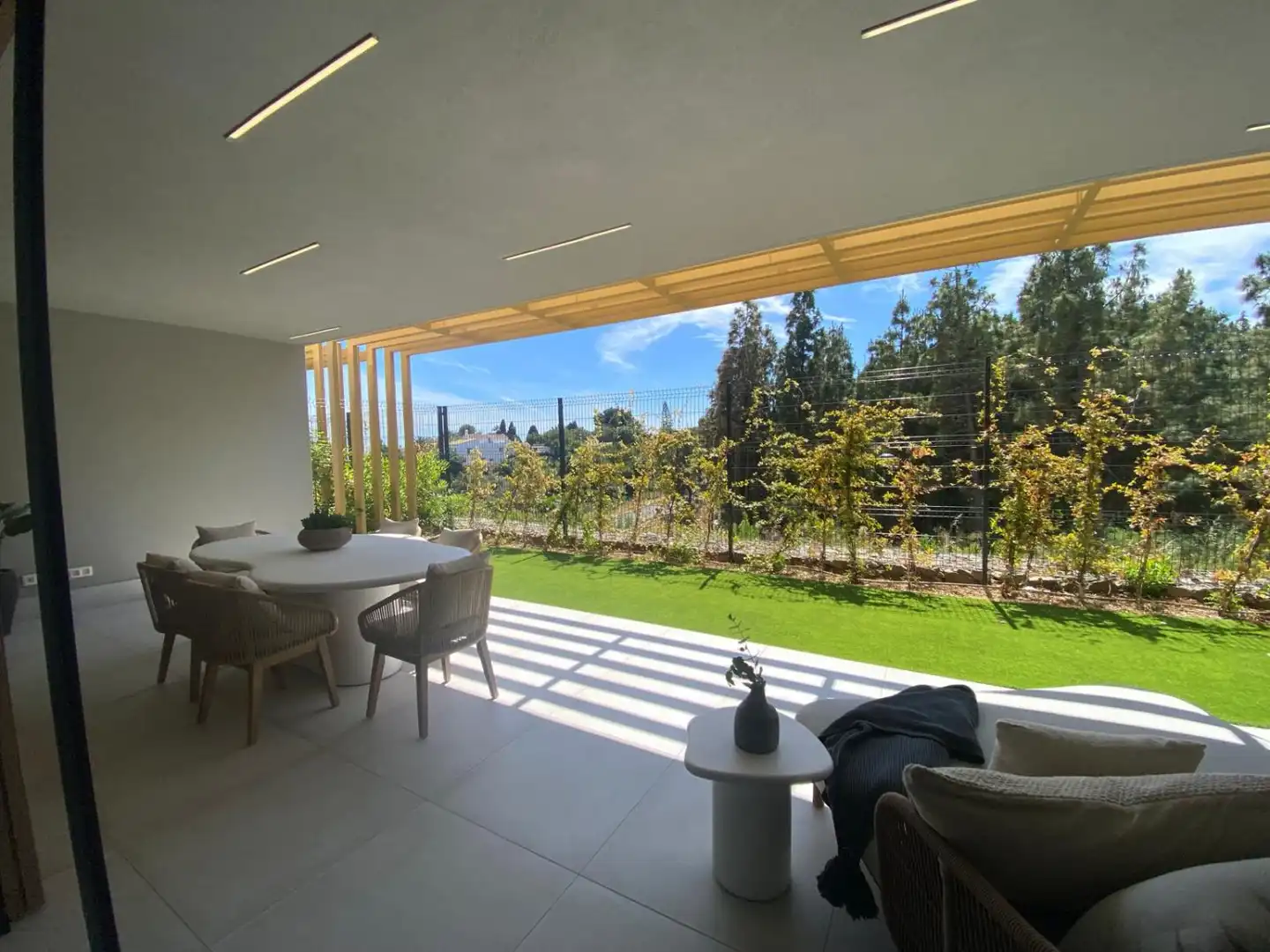 Terrassa de Casa o xalet en venda en Mijas amb Aire condicionat, Calefacció i Jardí privat
