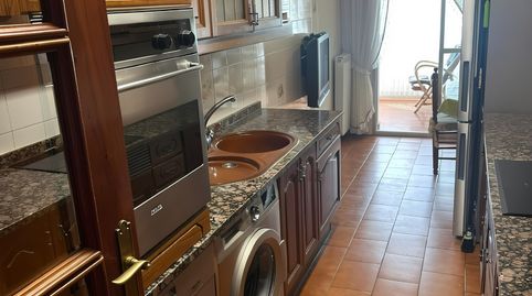 Foto 5 de Piso en venta en Pintor Pablo Uranga Kalea, San Martín, Vitoria - Gasteiz