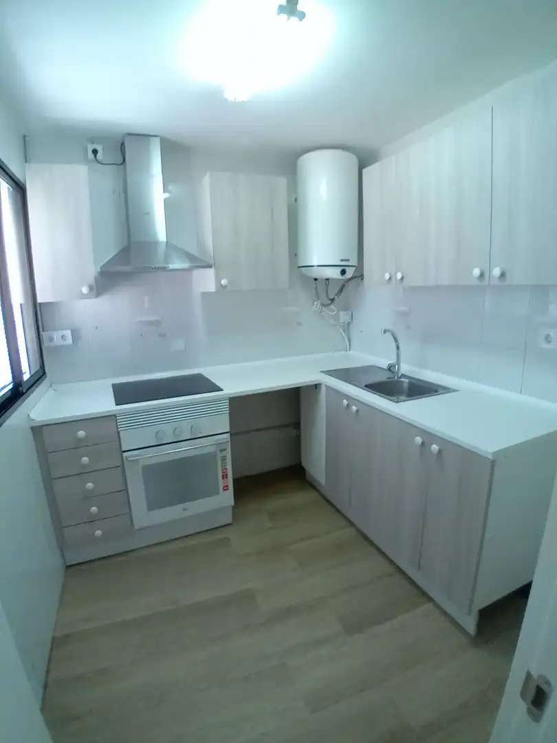 Cocina de Piso de alquiler en Colmenar Viejo con Aire acondicionado, Calefacción y Terraza