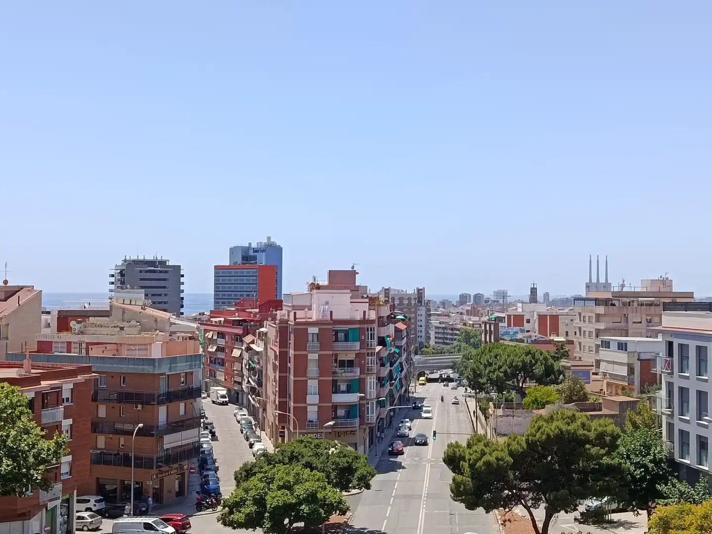 Vista exterior de Piso en venta en Badalona con Aire acondicionado, Calefacción y Parquet