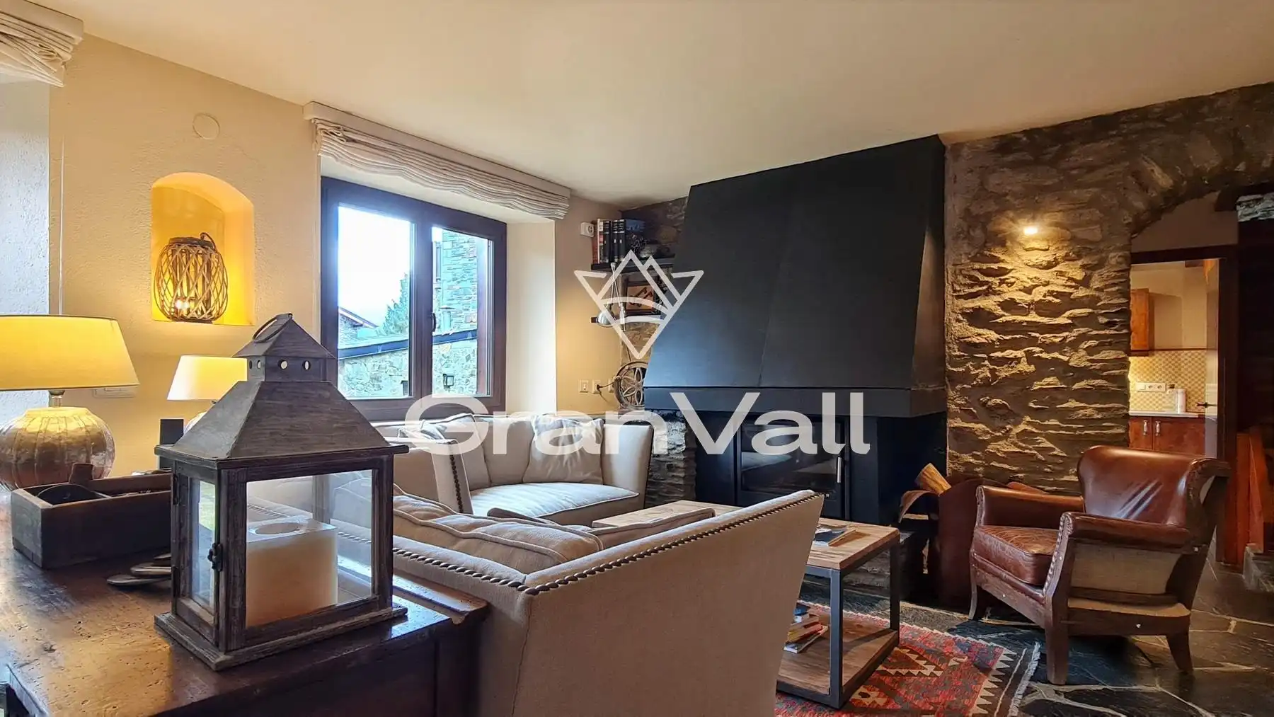 Sala d'estar de Casa o xalet en venda en Bolvir amb Calefacció, Jardí privat i Terrassa