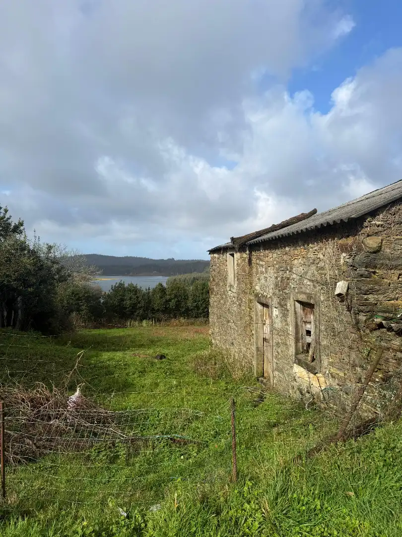 Casa rústica amb jardí en venda a Rúa Bidueiro, imagen 4