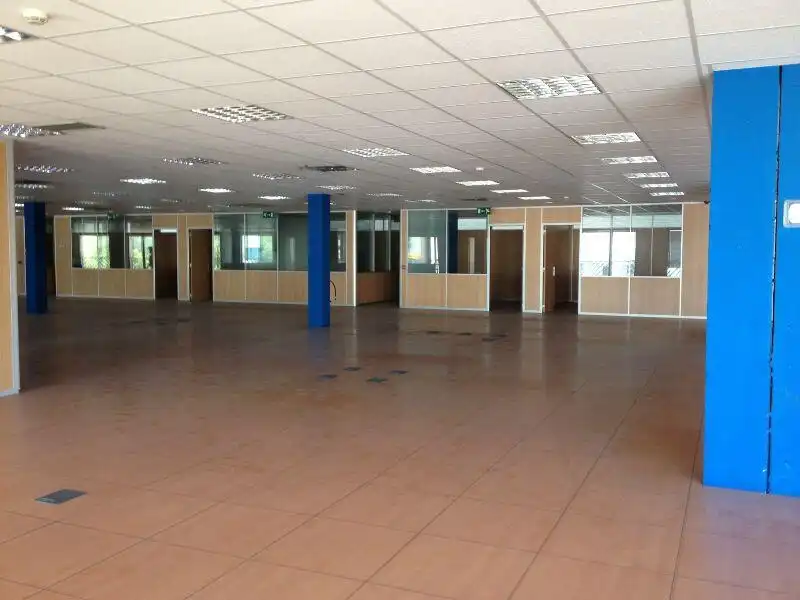 Office for sale in Orkoien  with Air Conditioner and Heating