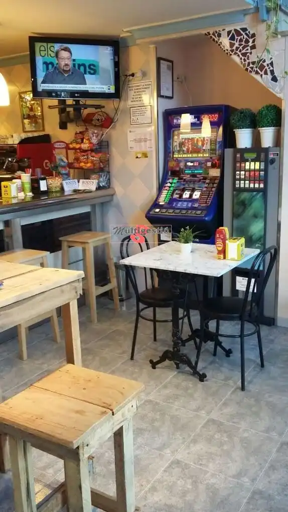 Locale commerciale in vendita a Carrer LOPEZ I PUIGCERVER 21, imagen 15