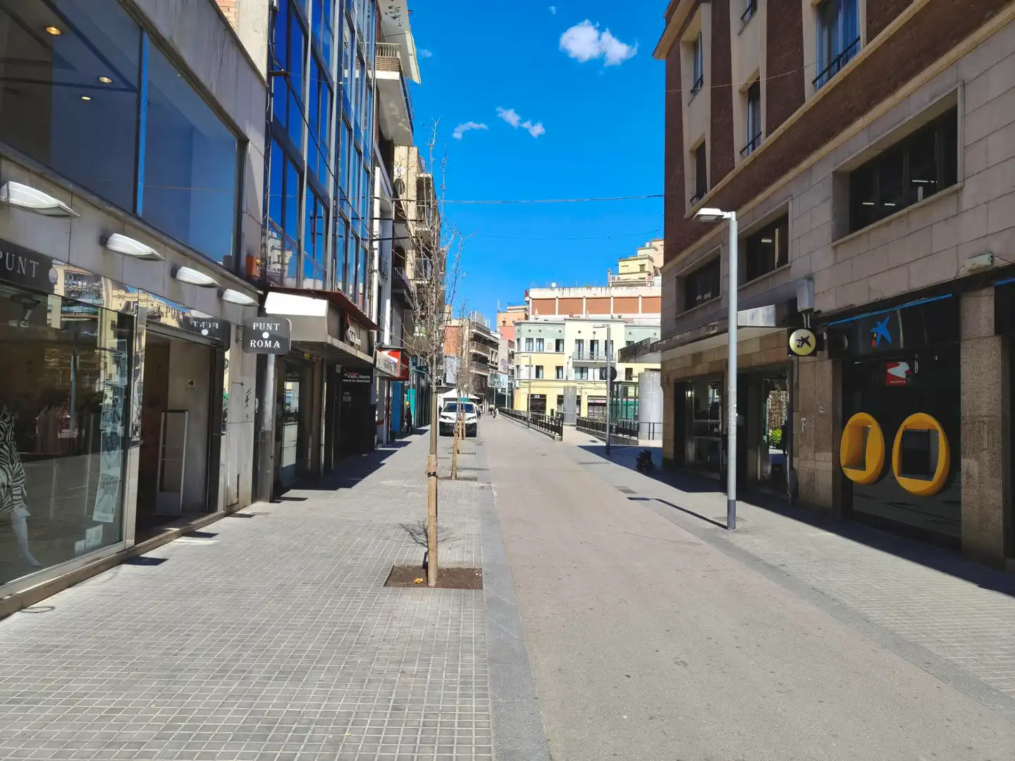 Vista exterior de Ático en venta en L'Hospitalet de Llobregat con Parquet, Terraza y Trastero