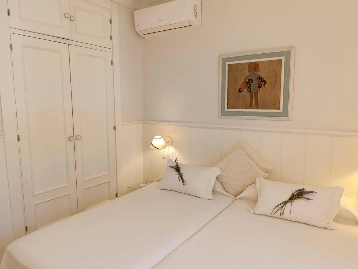 Dormitori de Casa o xalet en venda en Chiclana de la Frontera amb Aire condicionat, Jardí privat i Traster