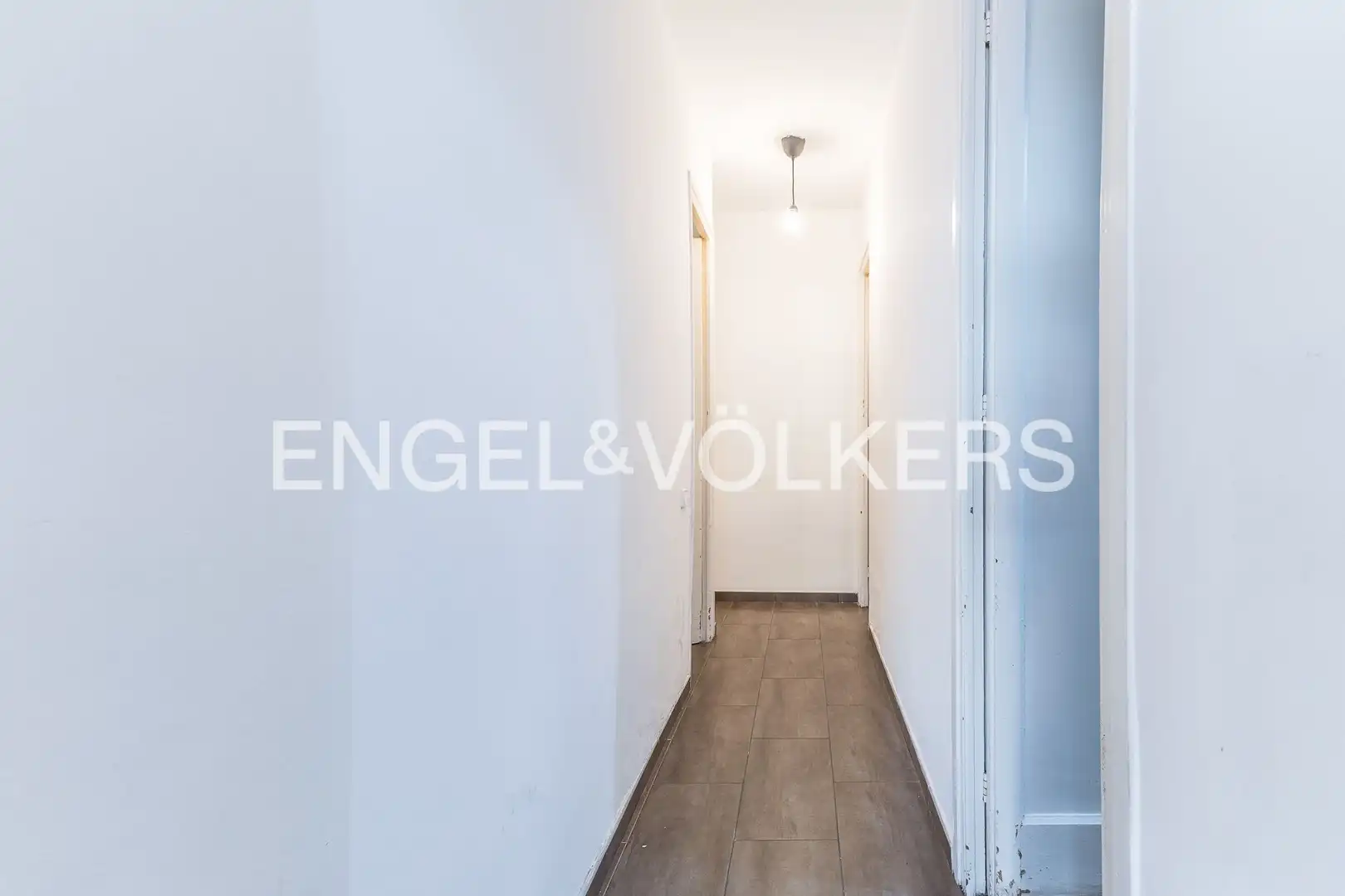 Ground floor for sale in Barcelona  with Heating, Parquet flooring and Terrace
