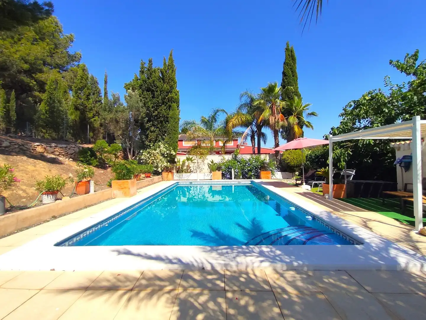 Piscina de Casa o xalet en venda en Pedralba amb Aire condicionat, Calefacció i Terrassa
