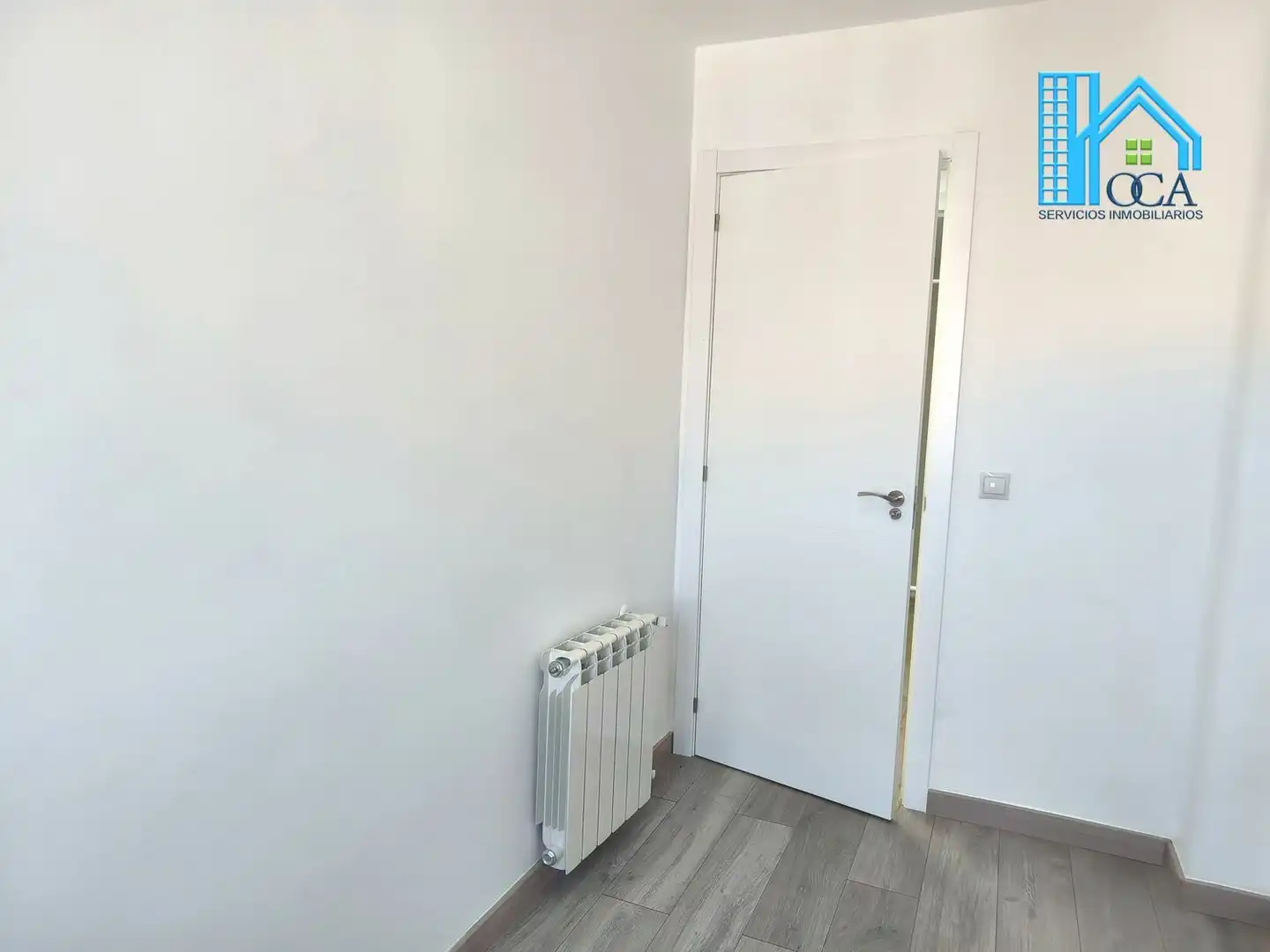 Piso en venta en Móstoles con Aire acondicionado, Jardín privado y Piscina comunitaria