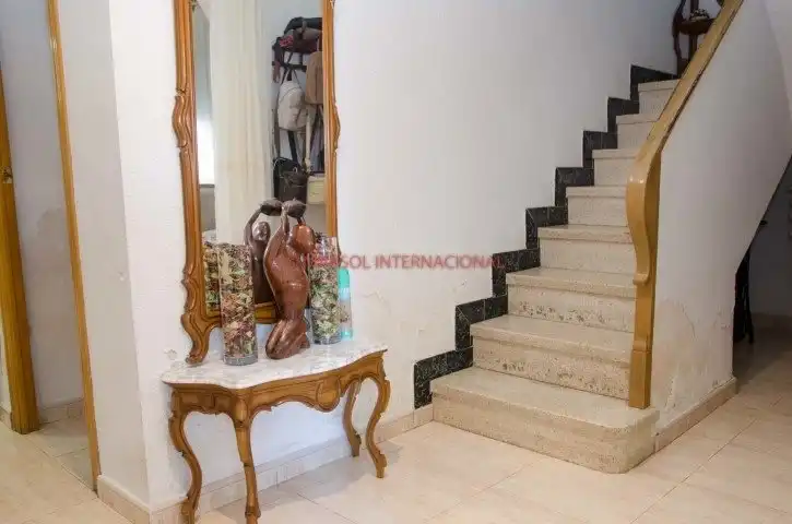 Villa zum Verkauf in Calle PRENDIMIENTO, imagen 5