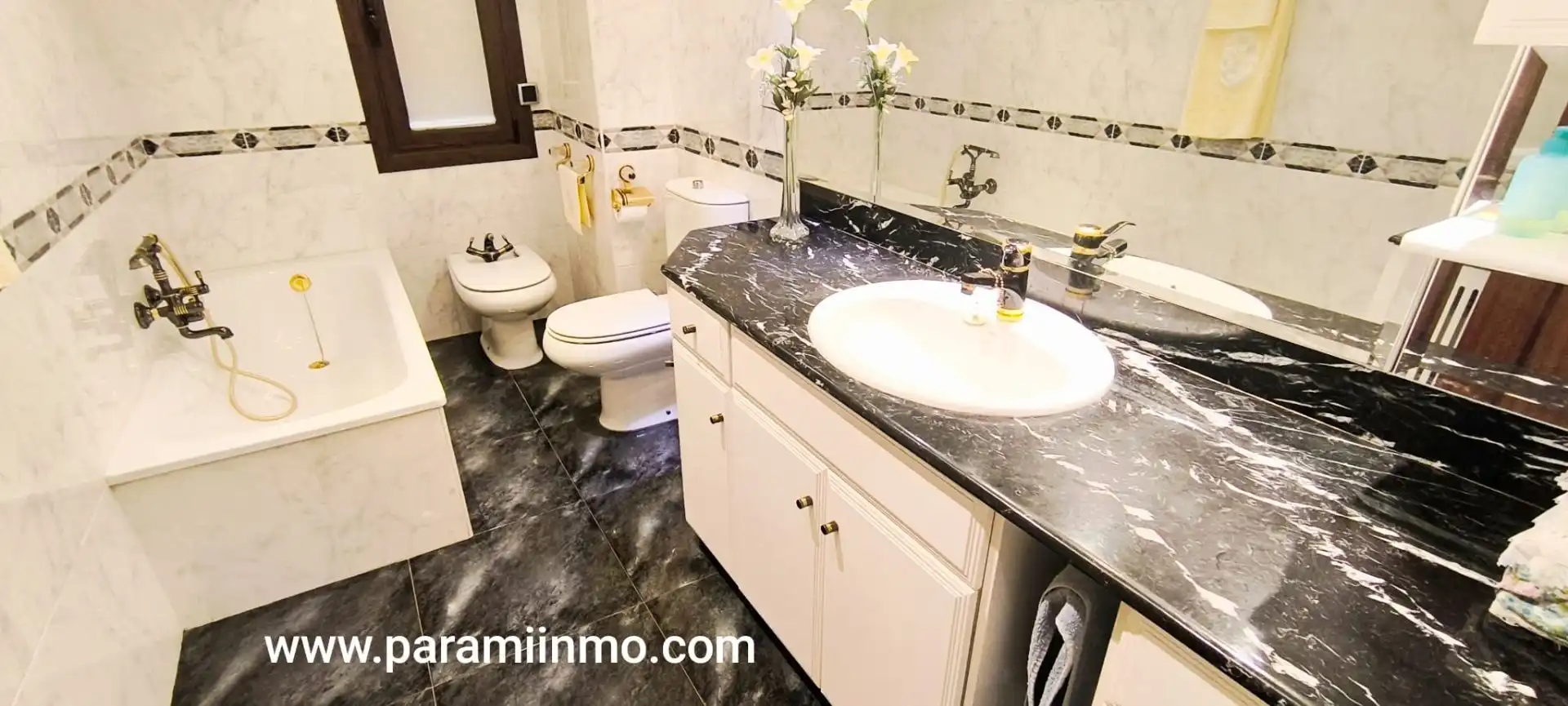 Bathroom of Flat for sale in Ausejo  with Air Conditioner, Heating and Terrace