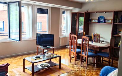 Living room of Flat for sale in Donostia - San Sebastián   with Heating, Storage room and Furnished