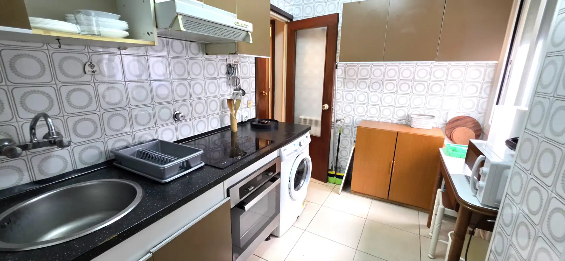 Kitchen of Flat for rent in Bilbao   with Heating, Parquet flooring and Furnished