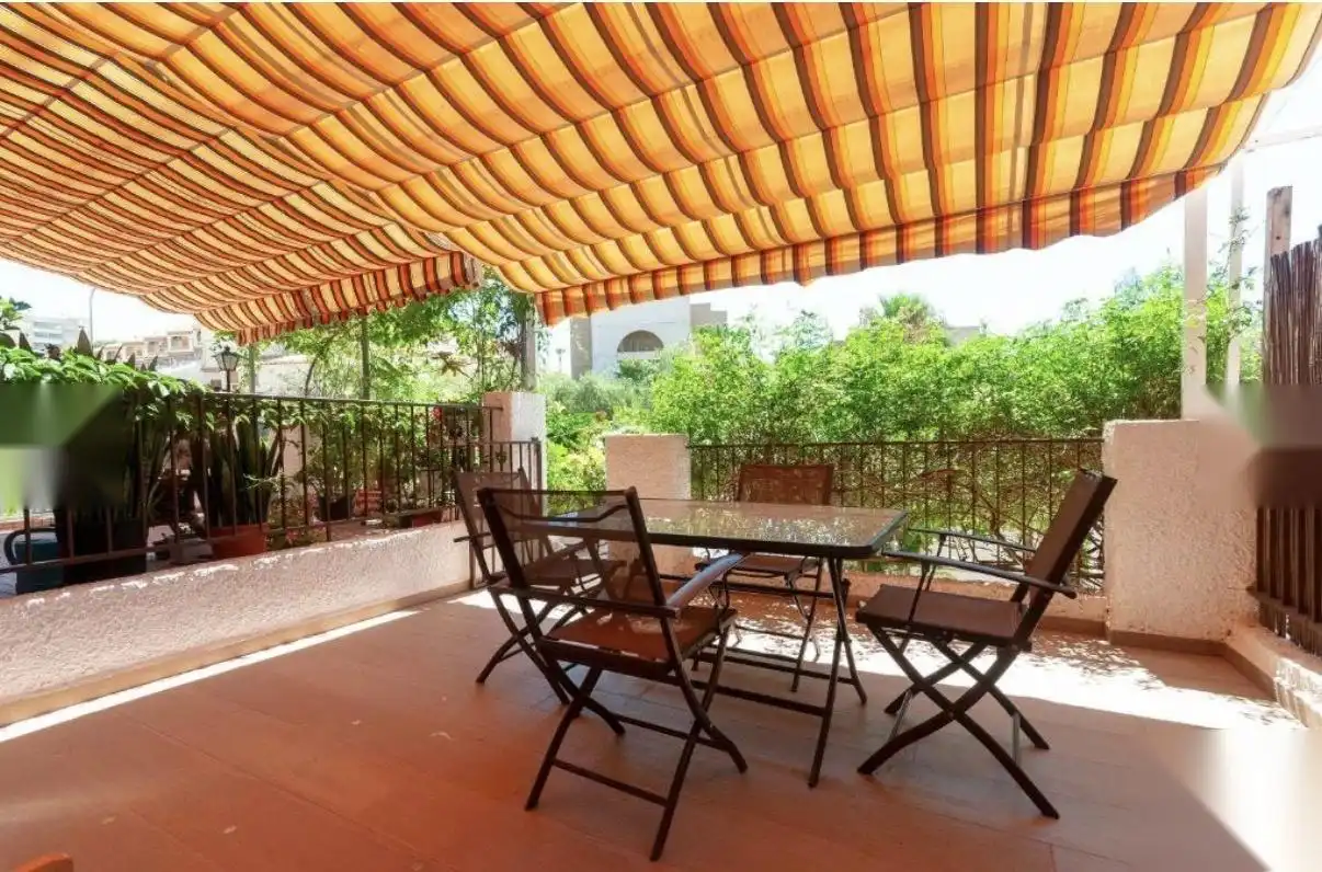 Terrassa de Casa o xalet de lloguer en Santa Pola ciudad