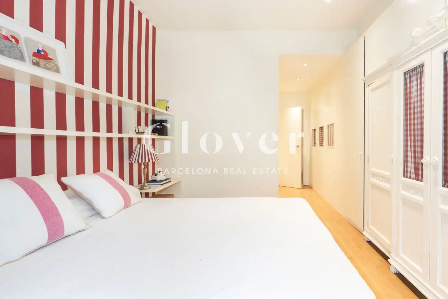 Habitación de Piso en venta en Barcelona con Aire acondicionado, Calefacción y Terraza