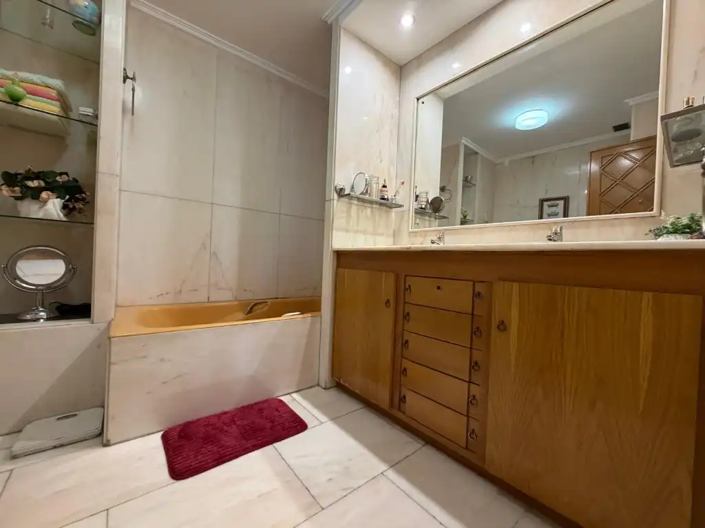 Badezimmer von Dachboden zum Verkauf in Segorbe