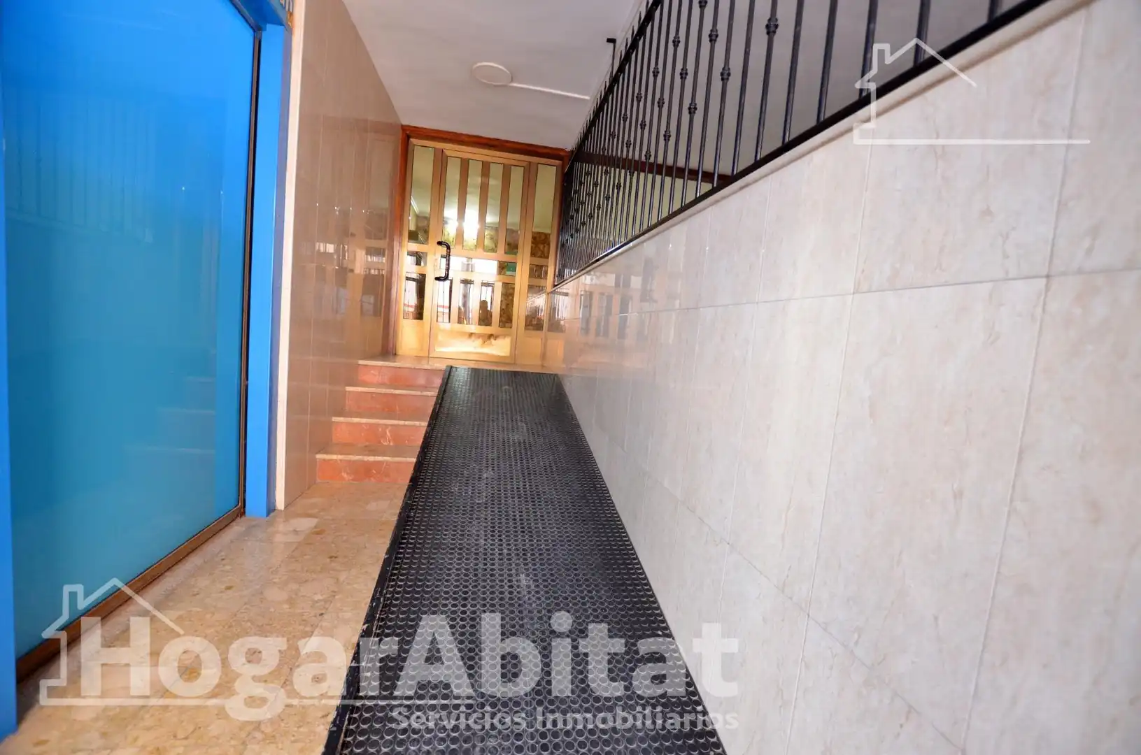 Piso en venta en Gandia con Terraza, Trastero y Amueblado