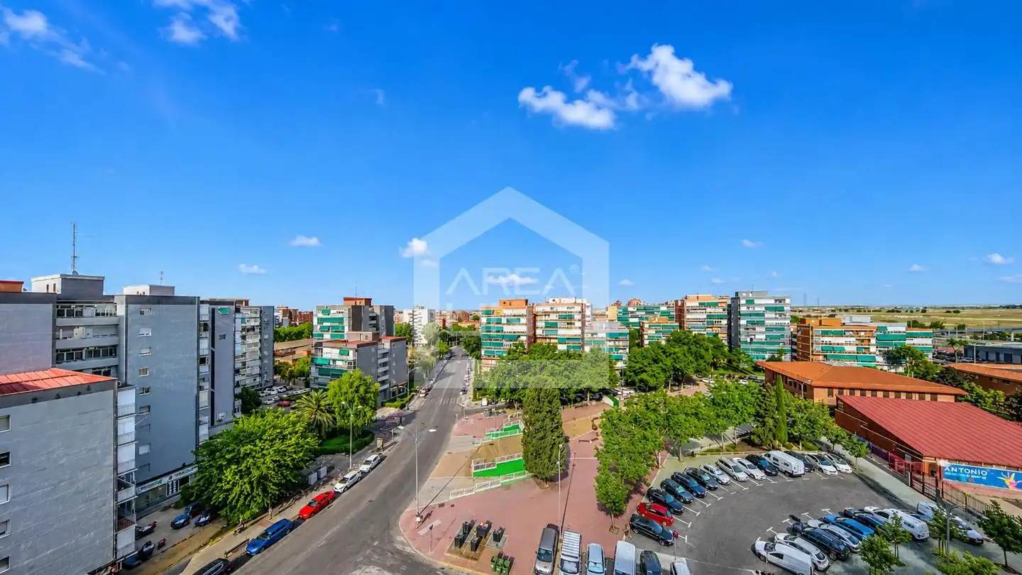 Vista exterior de Piso en venta en Fuenlabrada con Aire acondicionado, Calefacción y Terraza