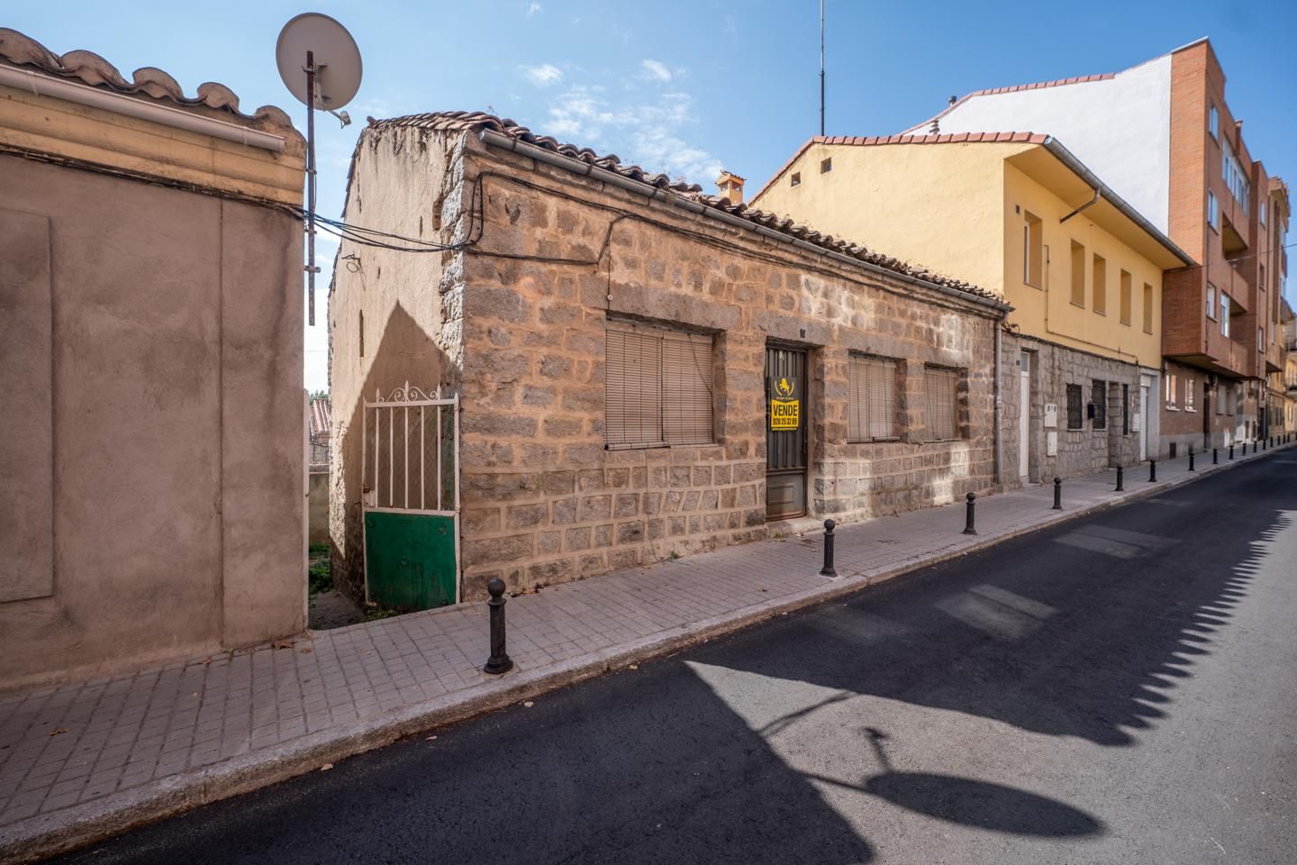 Exterior view of House or chalet for sale in Ávila Capital