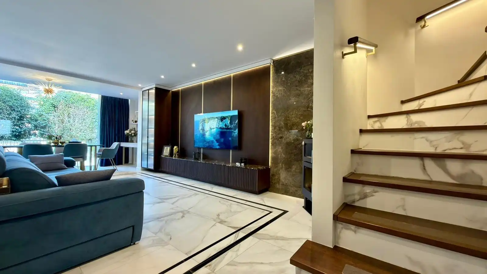 Sala de estar de Casa o chalet en venta en Alicante / Alacant con Aire acondicionado, Calefacción y Jardín privado