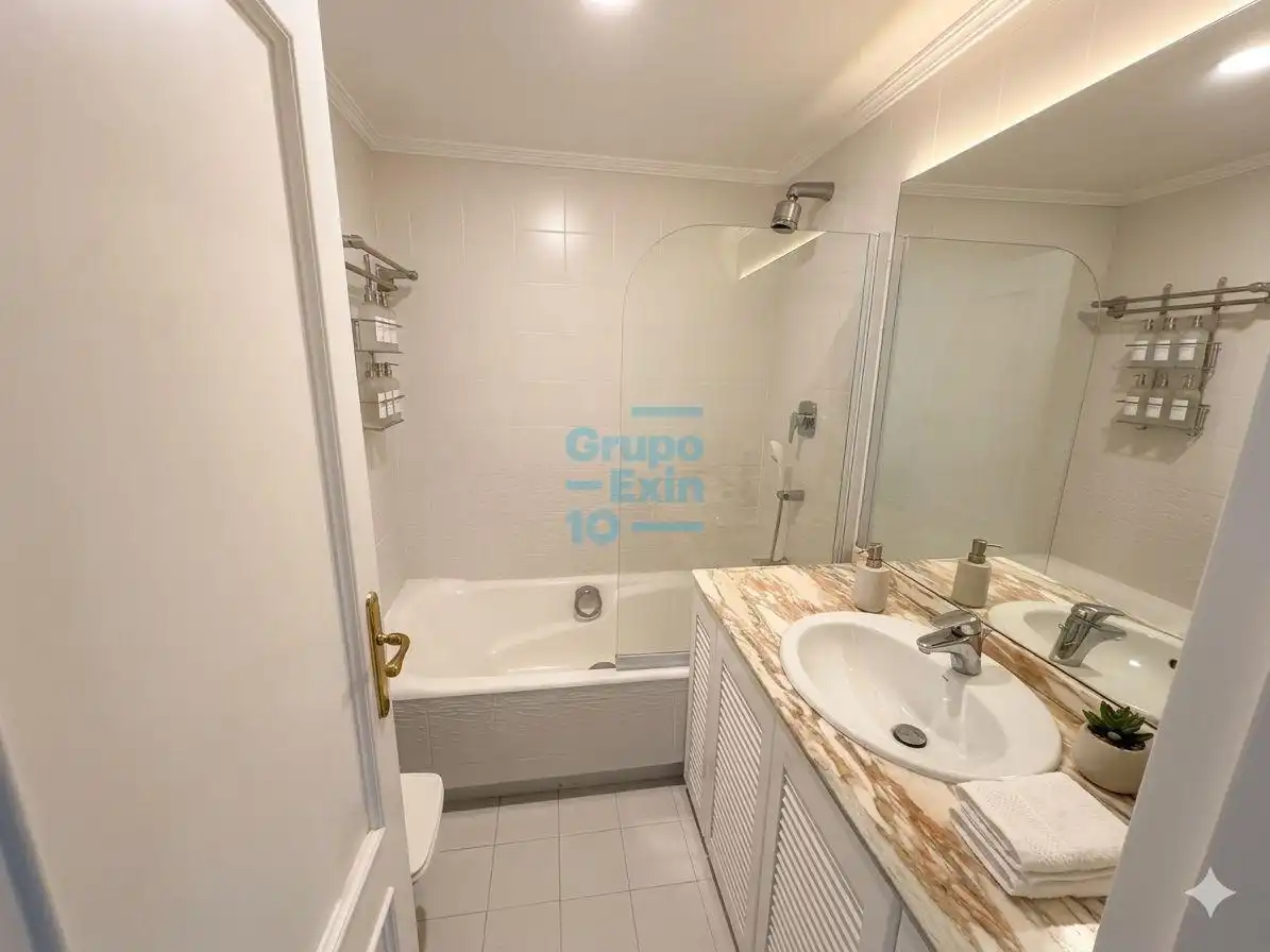 Baño de Casa o chalet en venta en Hondarribia con Jardín privado, Terraza y Trastero