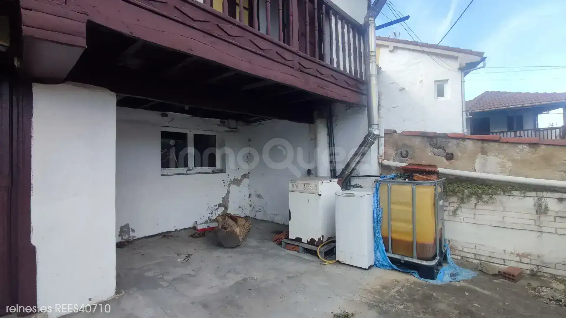Casa adosada en venta en Morcín con Calefacción, Terraza y Amueblado