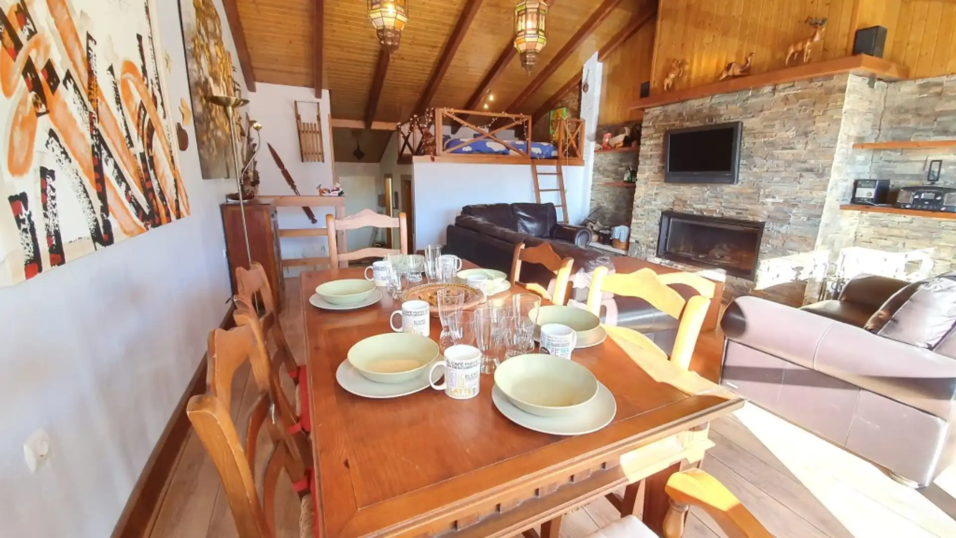 Dining room of Houses for sale in Sierra Nevada