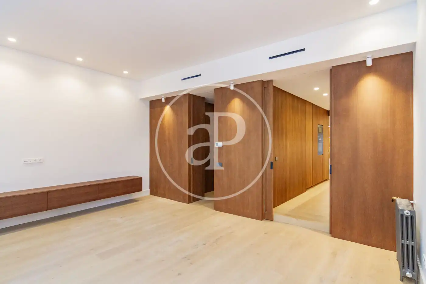 Habitación de Piso en venta en Madrid con Aire acondicionado, Calefacción y Balcón