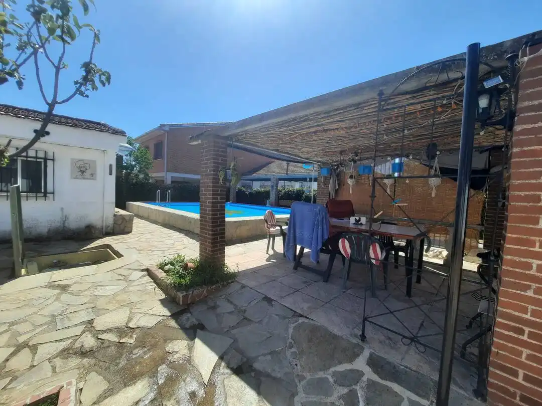 Villa con piscina in vendita a Escalona, imagen 9