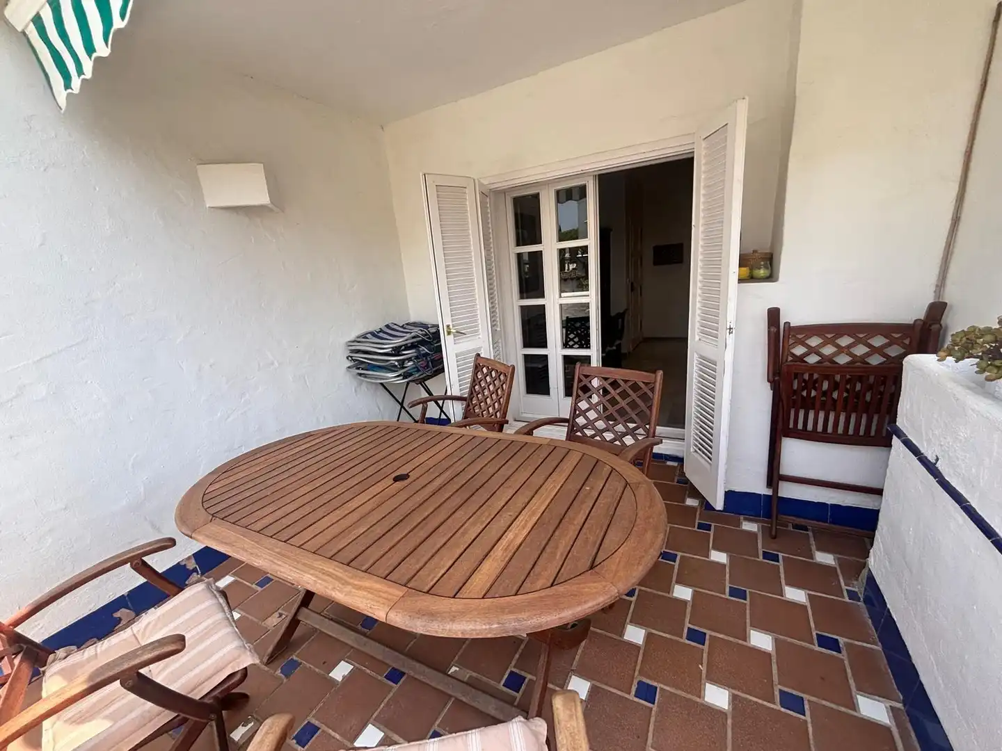 Terrassa de Casa adosada en venda en Chiclana de la Frontera amb Jardí privat i Piscina comunitària