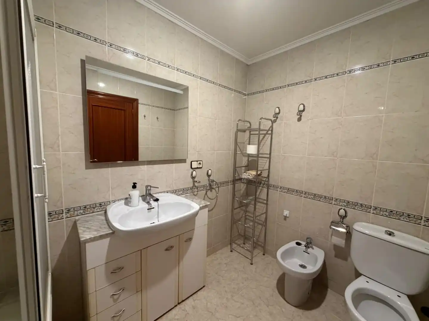 Bathroom of Houses for rent in Rafelbuñol / Rafelbunyol, Valencia